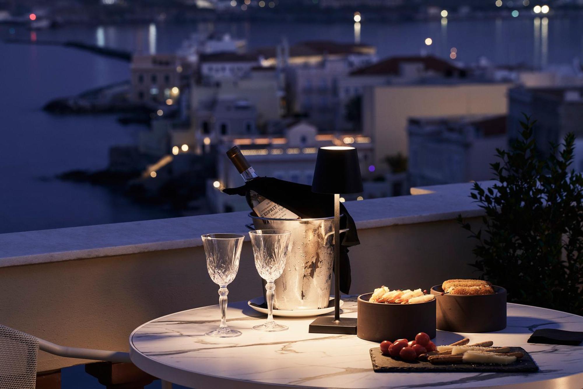 Syrou Melathron Hotel Ермополи Екстериор снимка